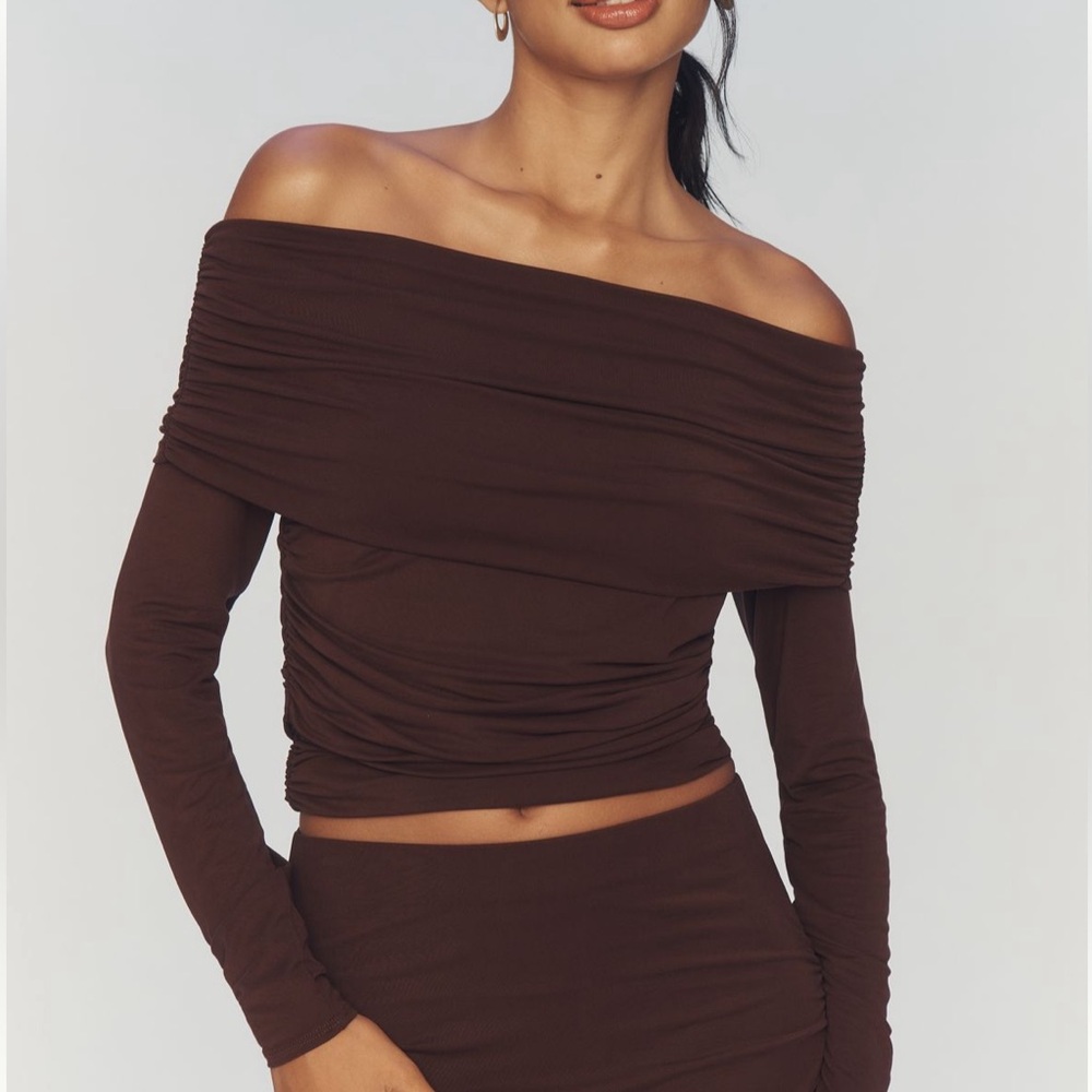 Long sleeve off the shoulder top